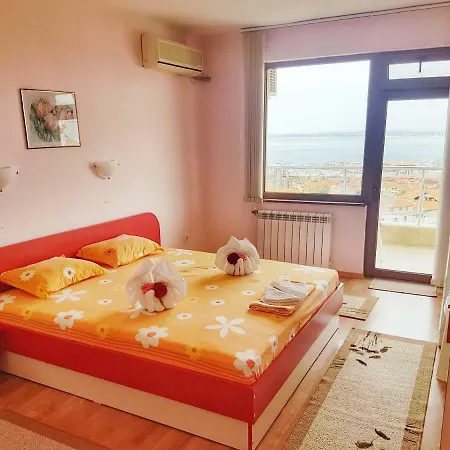 ゲストハウス Byki 3*